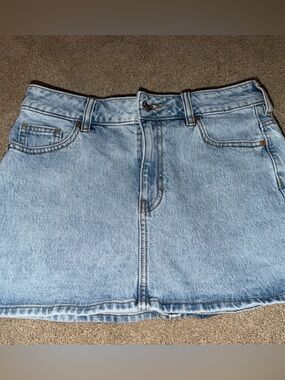 Pacsun Light Blue Denim Mini Skirt Pockets 99% Cotton Size 25
